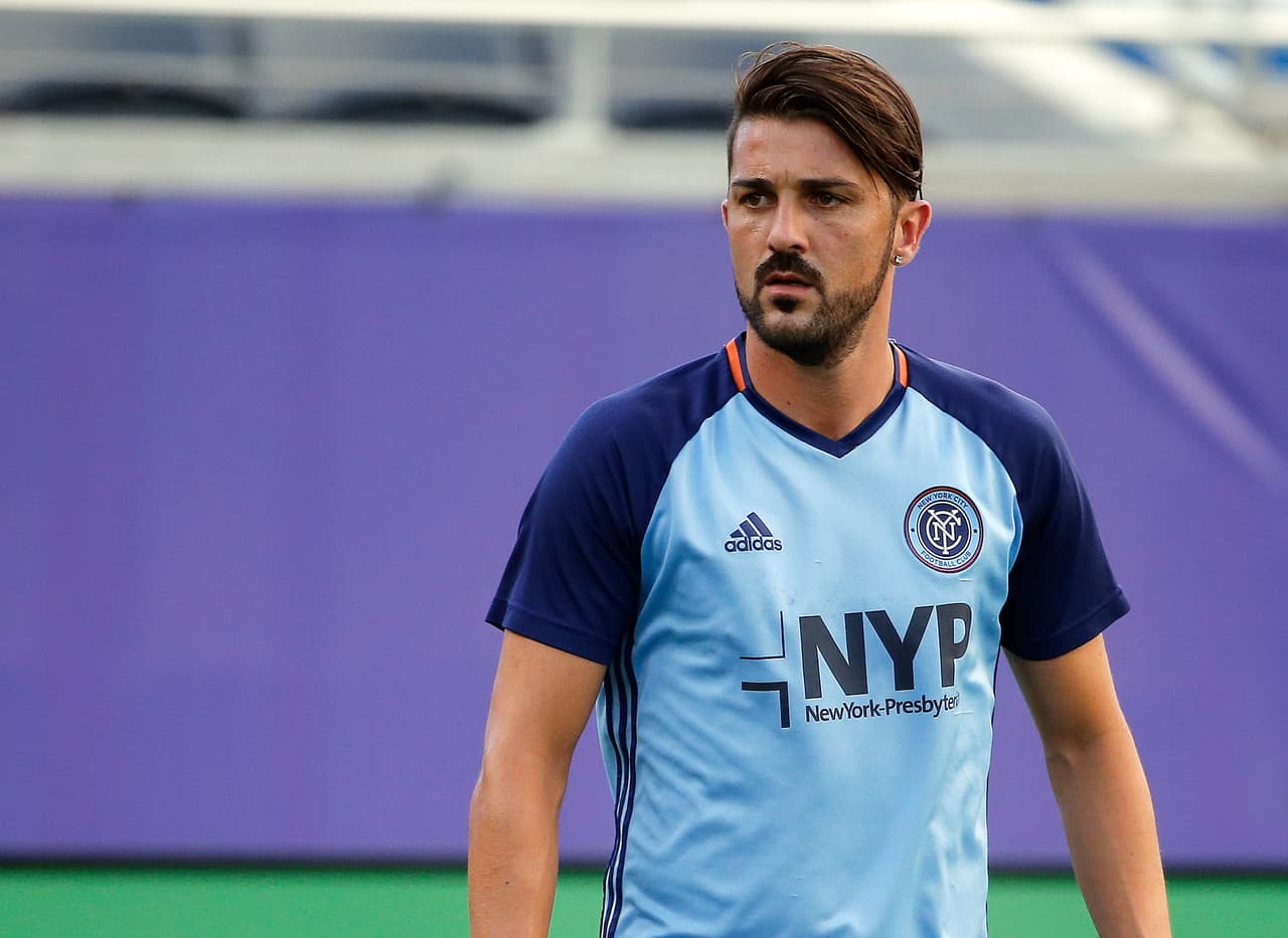 David Villa no fue convocado por la selección española pero lo "hemos observado en un buen nivel competitivo"