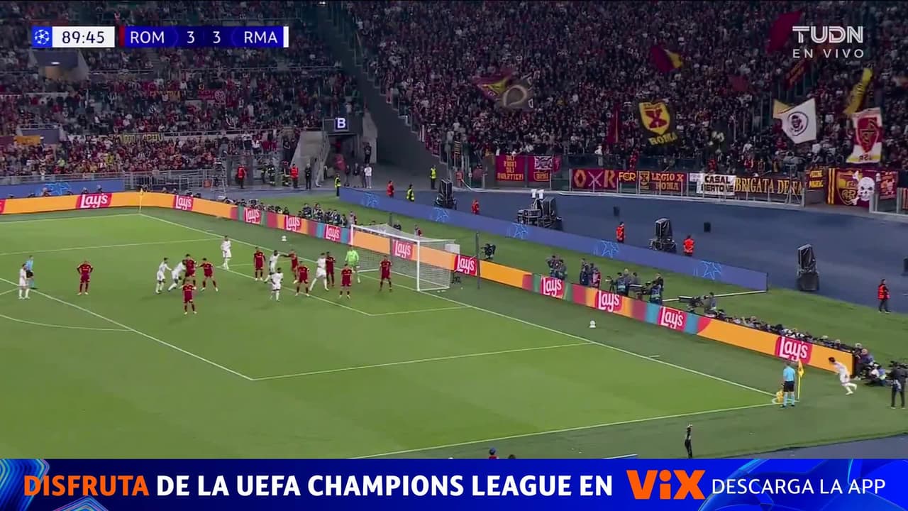 ¡Real Madrid remonta un 3-1 a la Roma y llega al 3-4 al 90'!