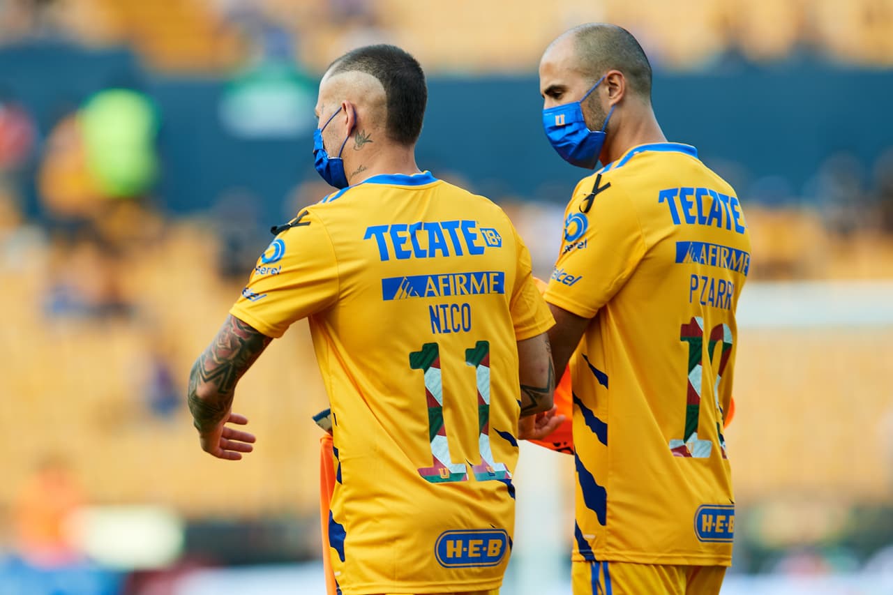 Herrera decidió dejar en la banca a Carioca y Pizarro, sus contenciones titualares.