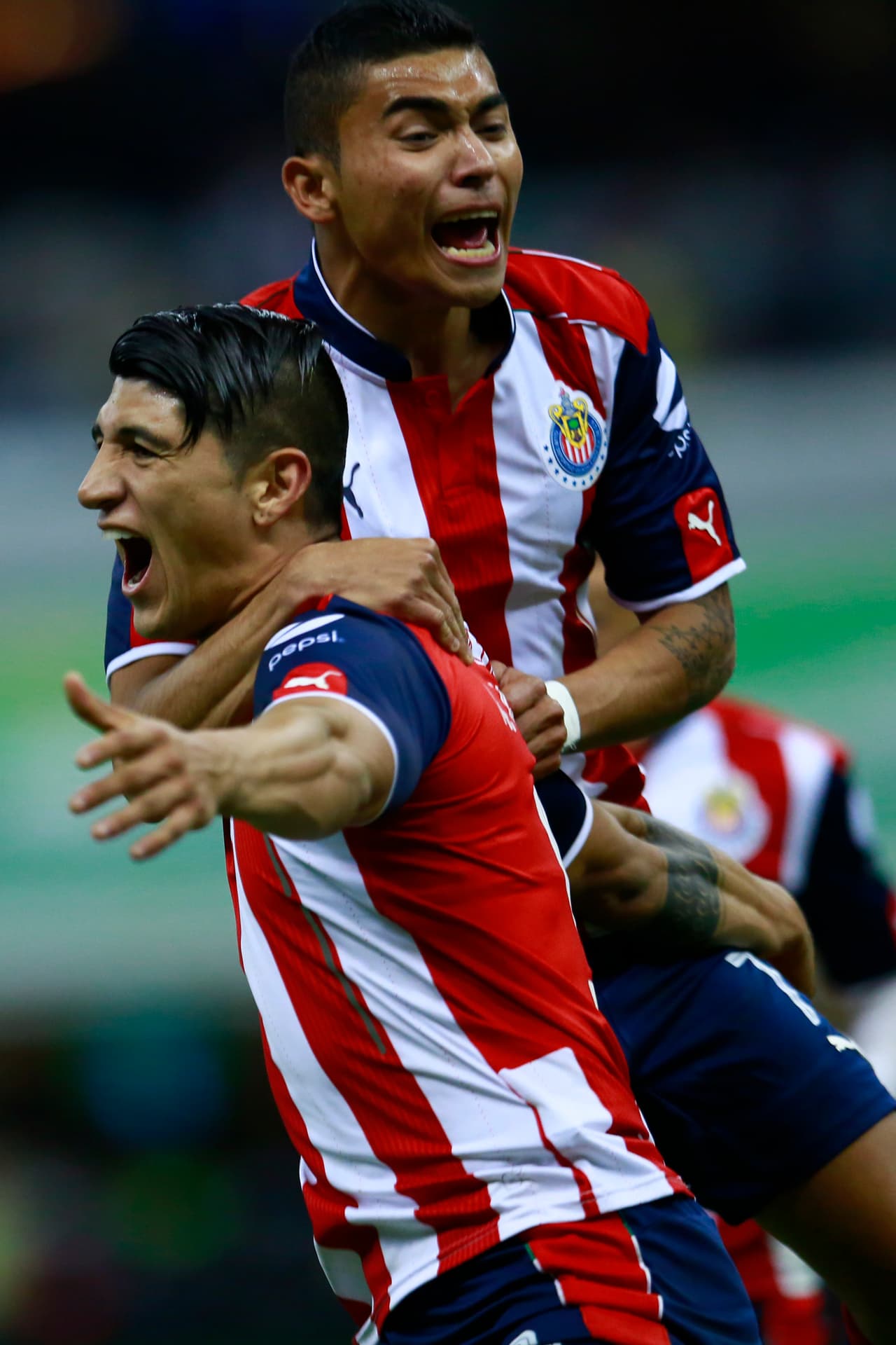 El final del partido obligó a los penaltis, en los que Chivas fue mucho más preciso y en los que obtuvo su cupo definitivo a la final de la Copa MX, todo dejando atrás en el Clásico y de visitante a su gran rival, el América.