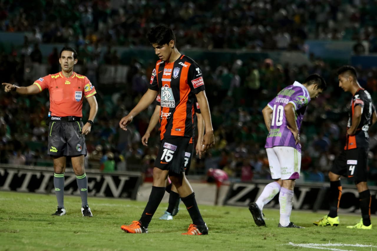 La transición para los jóvenes tuzos no ha sido fácil, pero tienen ante sí la posibilidad de recuperar el nivel que se les vio en temporadas anteriores con la motivación de tener muy cerca los Juegos Olímpicos.