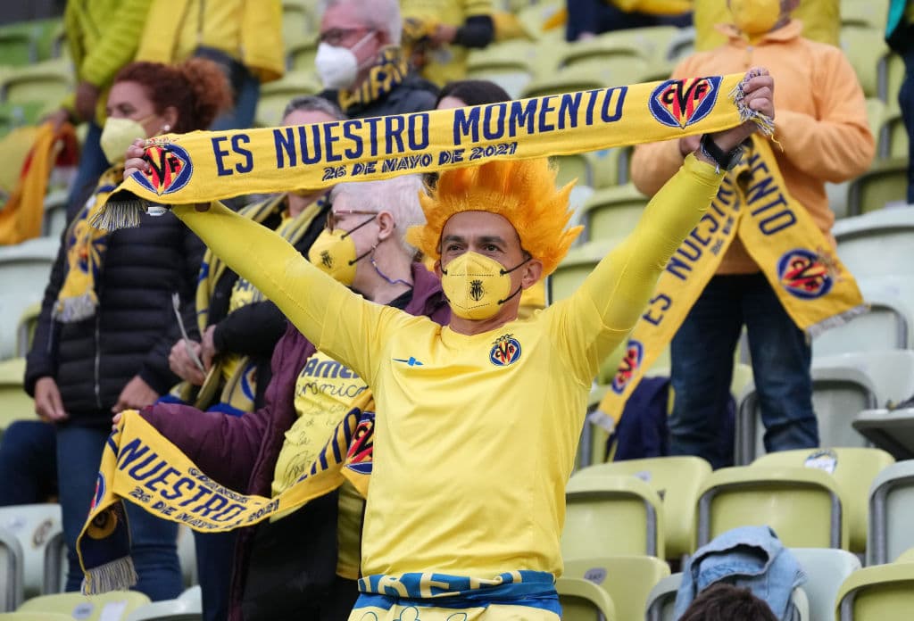 Fanáticos del Manchester United y Villarreal se dieron cita en Old Town previo a la final de la UEFA Europa League para calentar motores y divertirse antes del choque entre estos dos equipos en la Gdansk Arena.