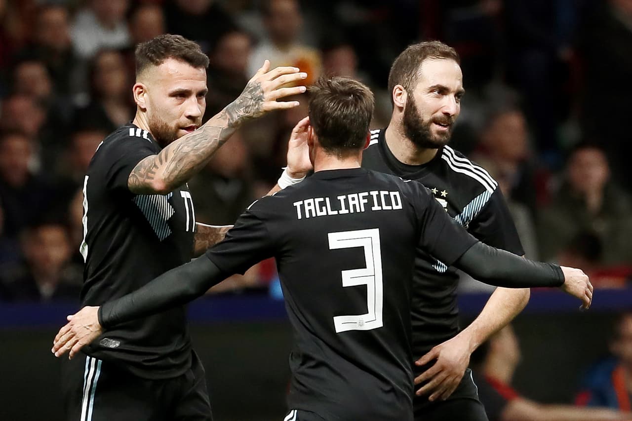 Con el 2-1, el partido se fue al descanso y las ilusiones argentinas renacían.