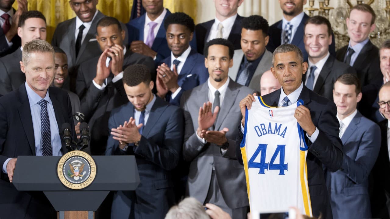 Obama recibió a los Warriors en la Casa Blanca el 4 de febrero de 2016.
