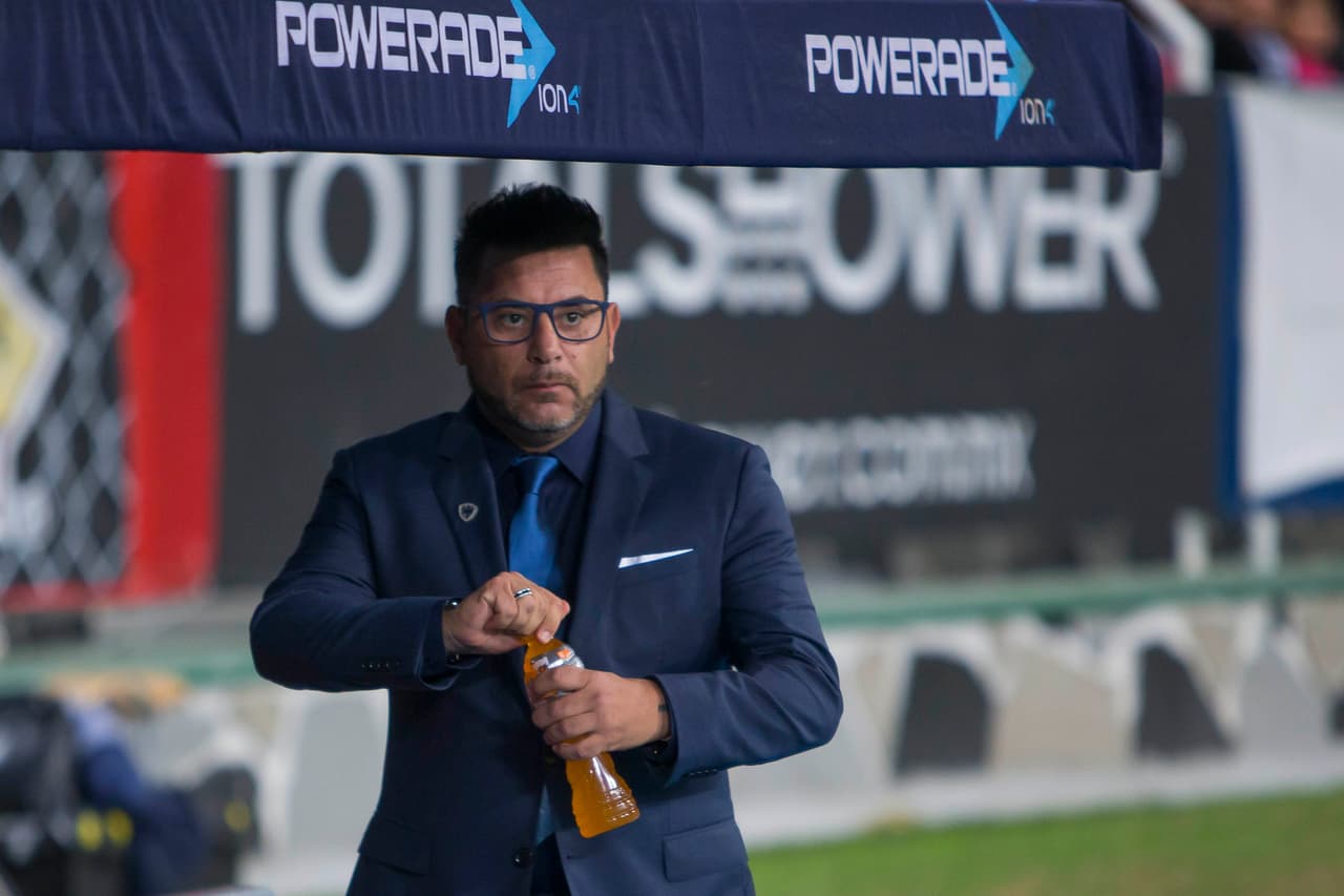 El trabajo realizado hasta ahora por Antonio Mohamed ha sido extraordinario y toca coronarlo con el título de liga.