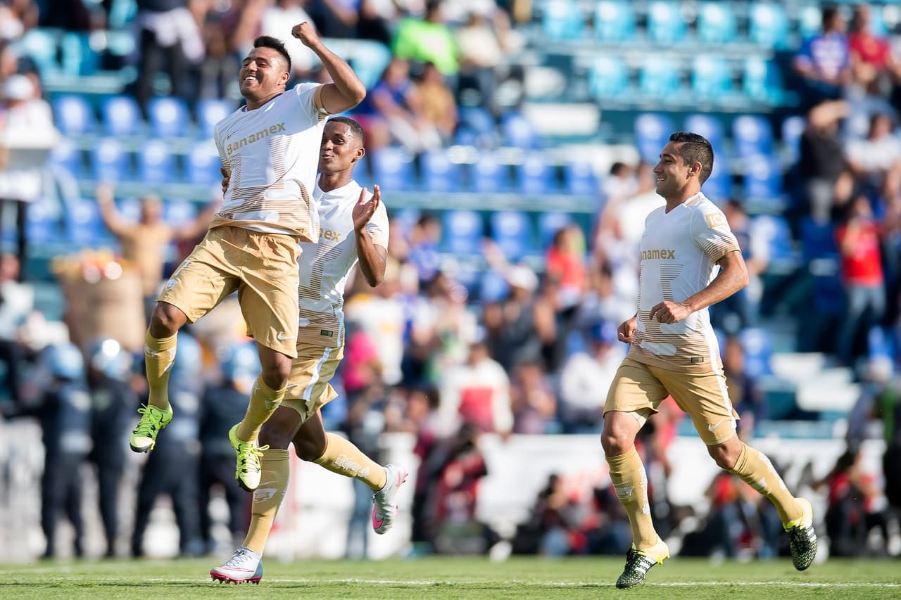 Javier Cortés ha sido otra grata revelación en el medio campo felino, aunque en otras ocasiones ya lo habíamos visto en esa zona, parece que el tener a Castro a un lado y su retorno al buen nivel lo tienen como titular y haciendo goles.