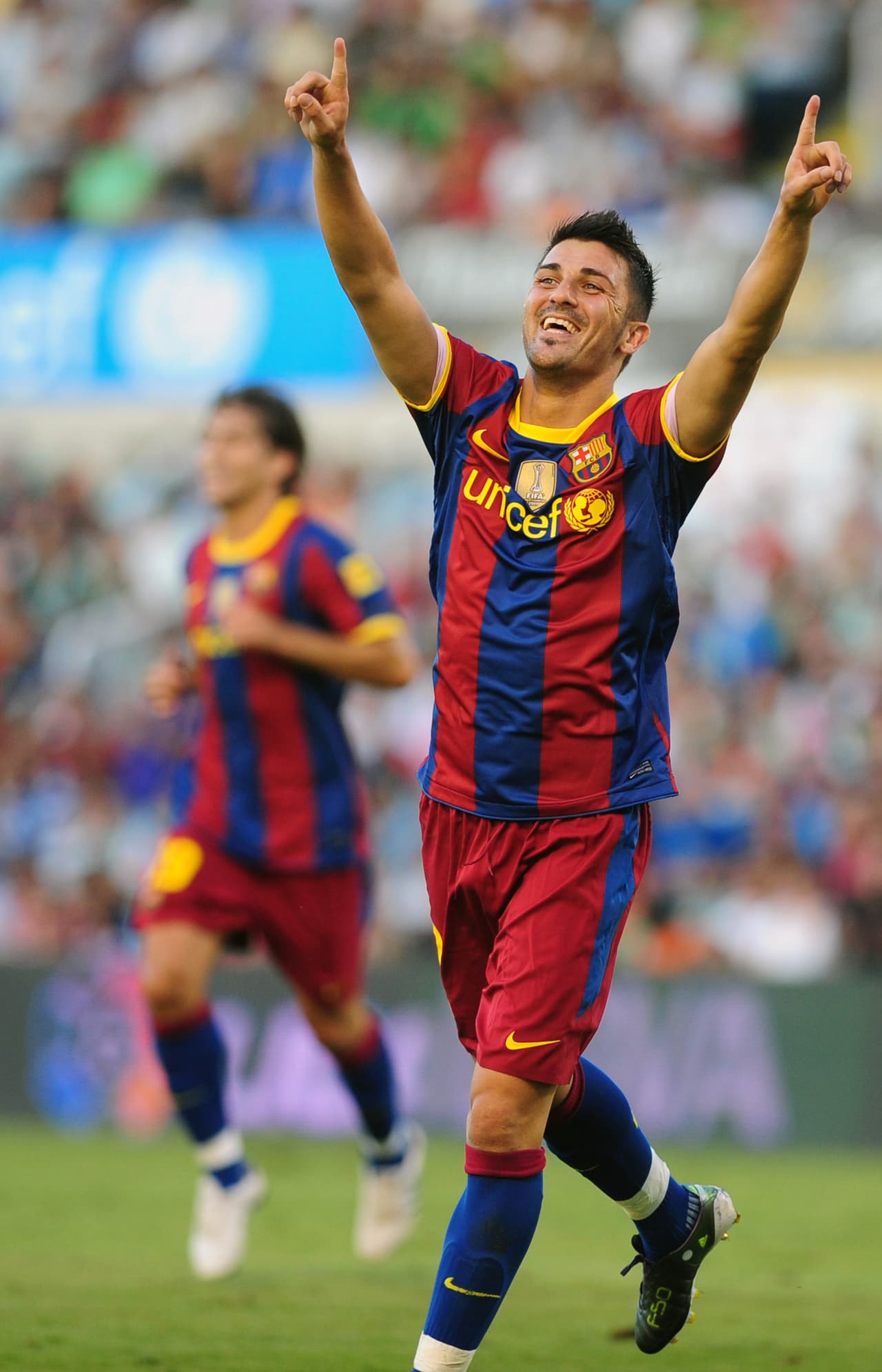 David Villa fue otro de los que debutó con gol el 29 de agosto de 2010 en el triunfo por 3-0 del Barcelona ante el Racing de Santander.