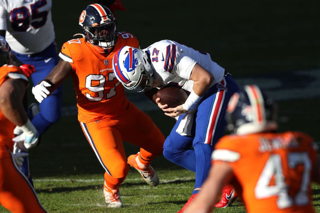 Aunque los de casa despertaban en el segundo cuarto, no pudieron evitar la derrota 19-48. El siguiente compromiso de los de Buffalo será en Nueva Inglaterra.