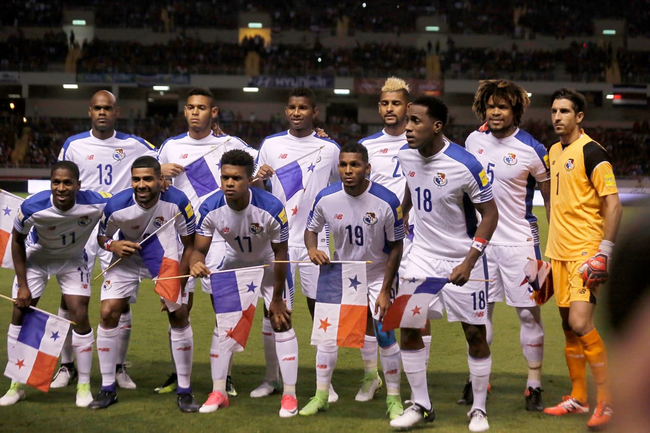 El diseño panameño de visita todo en blanco es muy agradable a la vista.