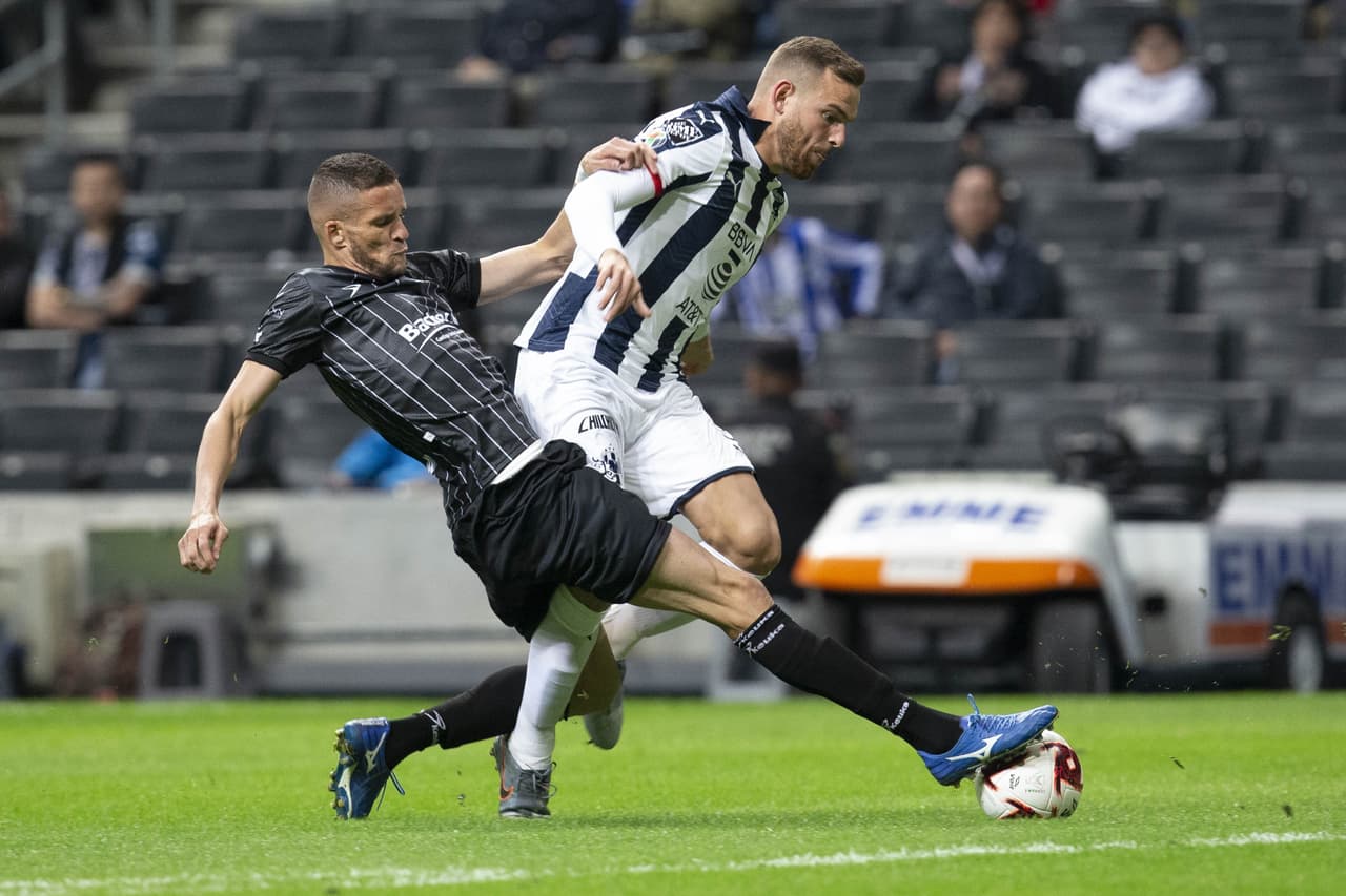 Gallardo (8’), Janssen (65’) y Layún (73’) fueron los verdugos de la noche. La siguiente ronda recibirán a Santos.