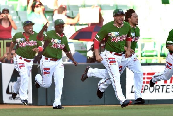 México, que clasificó al juego de campeonato tras vencer a los Gigantes del Cibao dominicano a primera hora de la semifinal 5-4 en el estadio Hiram Bithorn de San Juan, tratará de conquistar su tercer título seguido tras las coronas de los Yaquis de Obregón y Naranjeros de Hermosillo en 2013 y 2014, respectivamente.