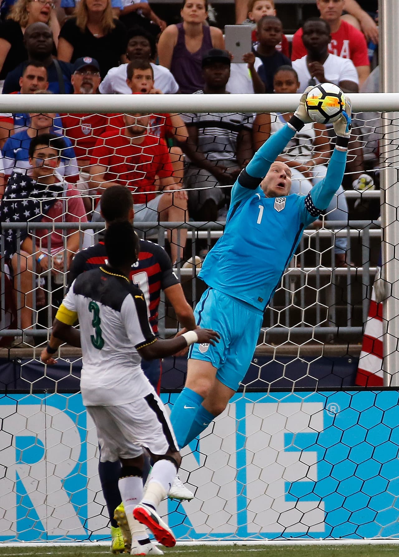 Brad Guzan se perfila como el portero titular en una Copa Oro fundamental para obtener medio boleto para la Copa Confederaciones de Catar 2021.