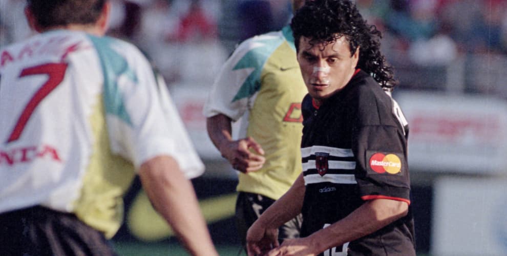 Marco 'el Diablo' Etcheverry comenzó a mostrar su tremenda calidad desde su primer partido en MLS.