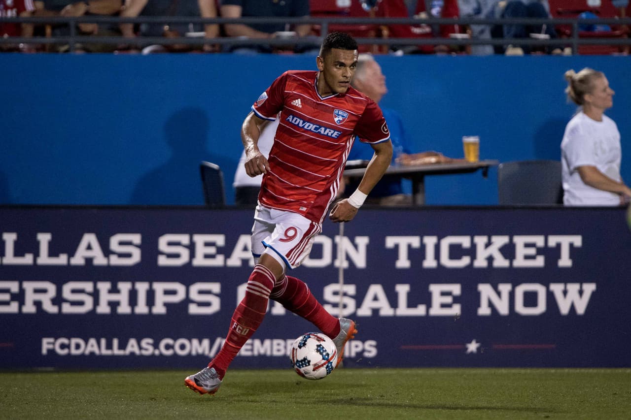 Después de mucho intentarlo, el delantero paraguayo Cristian Colmán por fin pudo anotar para FC Dallas. Y lo hizo por partida doble en la victoria por 1-2 frente a Montréal Impact. (USA Today Images)