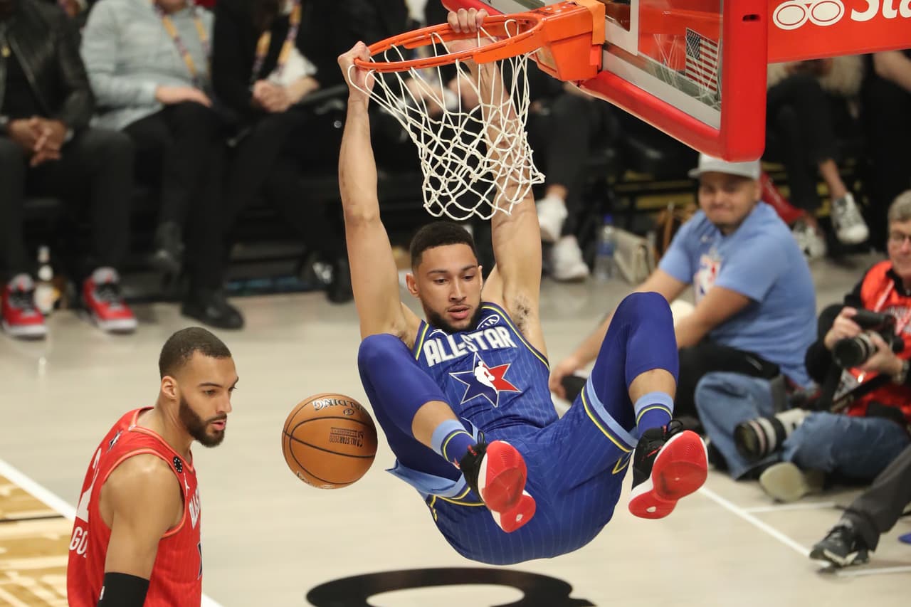 Este nuevo formato del NBA All-Star Game dio bueno frutos pues el cotejo se desarrolló con intensidad y ambos equipos buscaron el triunfo a toda costa. Finalmente Team LeBron se impuso 157 a 155 ante Team Giannis ¡Estas fotos son para enmarcar!