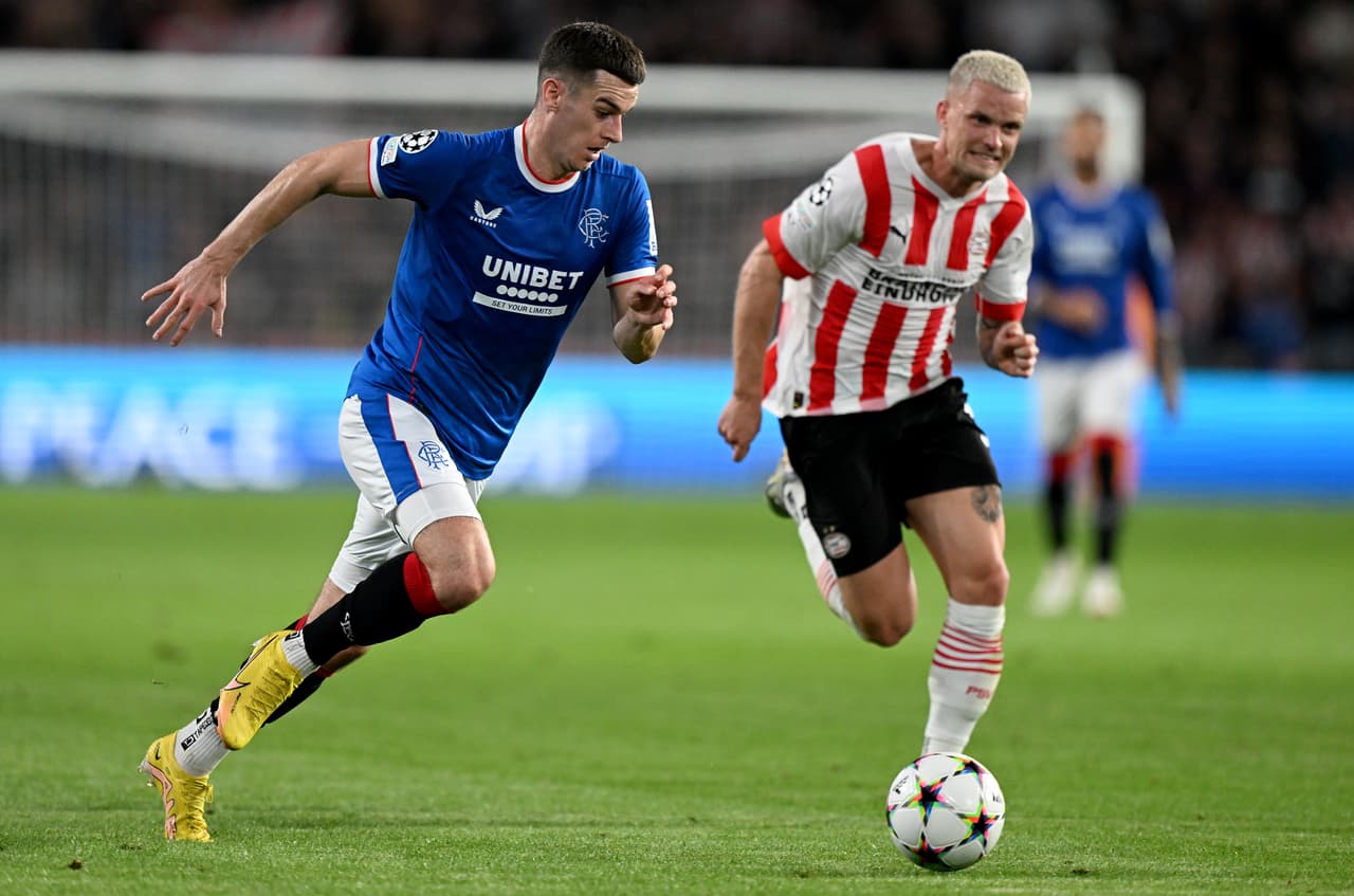 Rangers se impuso con un gol de Antonio Colak, quien aprovechó un error de la defensa del PSV Eindhoven.