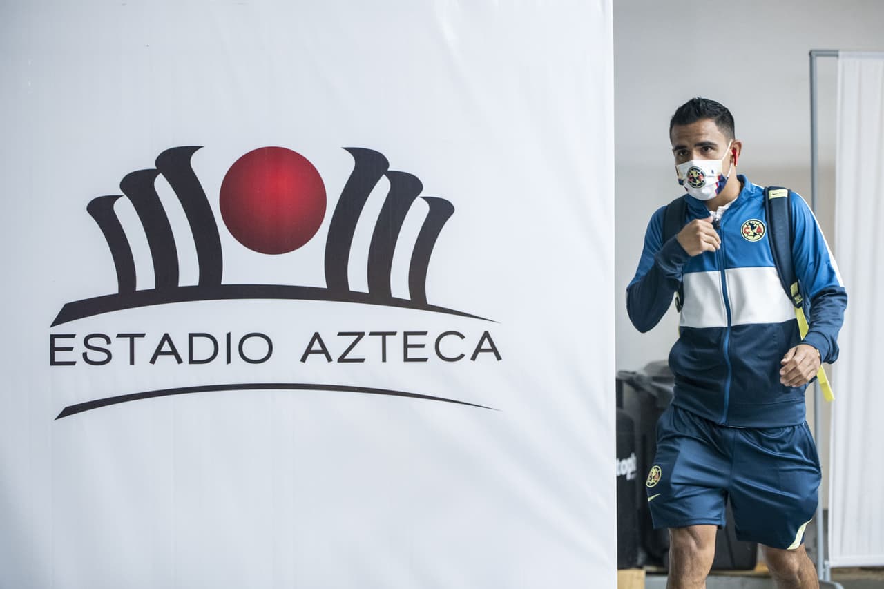 Así llegaron Águilas y Chivas al Azteca | Todo está listo en el Coloso de Santa Úrsula para una edición más del Clásico Nacional.