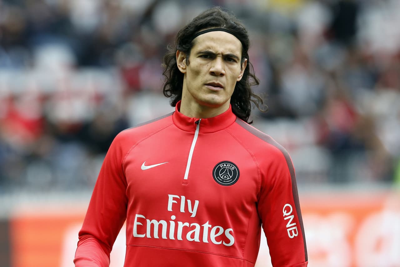 Edinson Cavani elogió a Javier 'Chicharito' Hernández