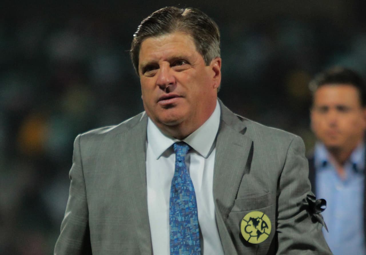<b>Miguel Herrera</b>. Controversial, picante, explosivo. 'El Piojo' le ha dado una pesonalidad al América bajo su tutela y guiándolos al segundo lugar de la general busca llevarlos a un nuevo título.