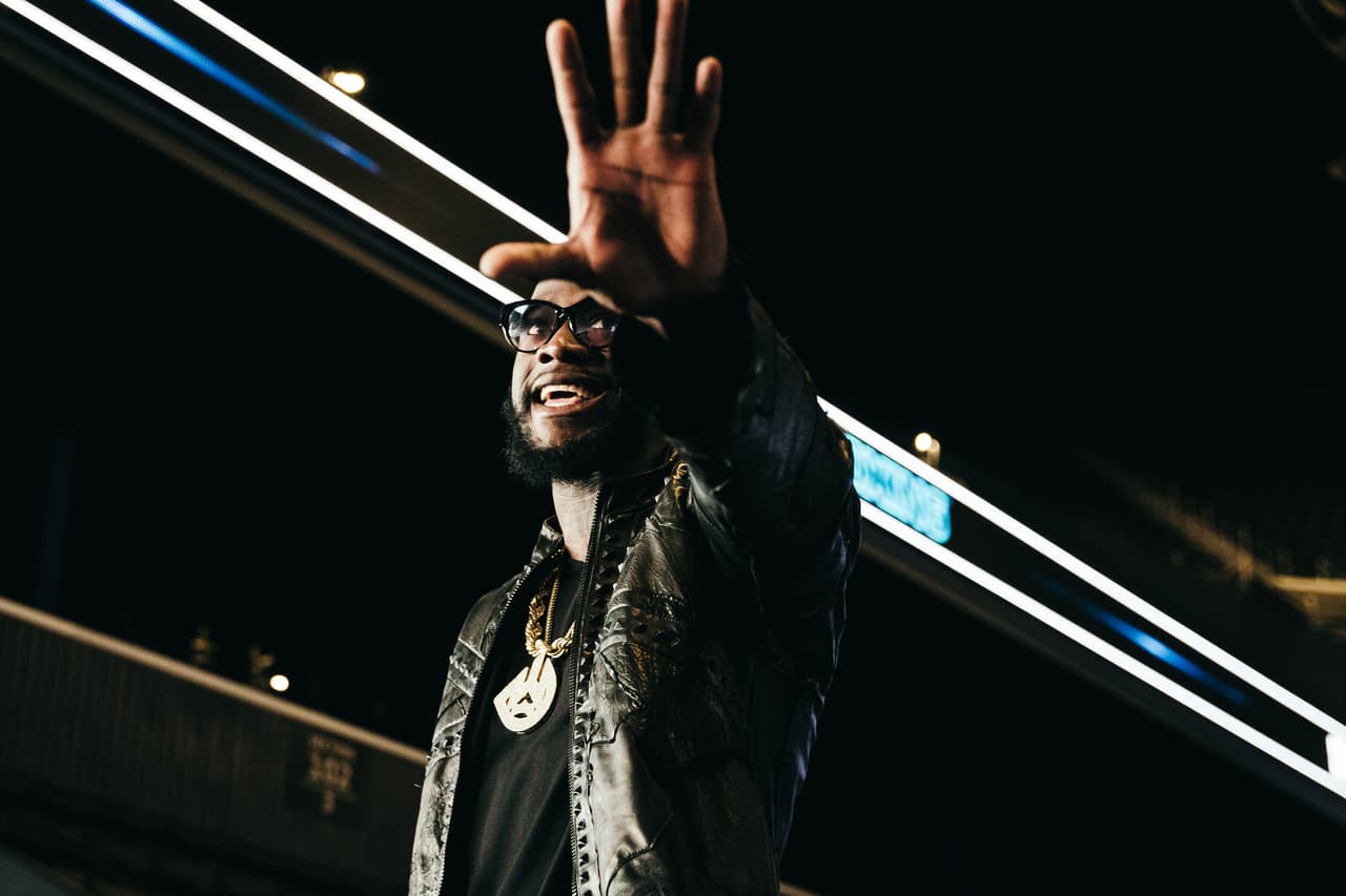 Deontay 'The Bronze Bomber' Wilder vs. Dominic 'Trouble' Breazeale