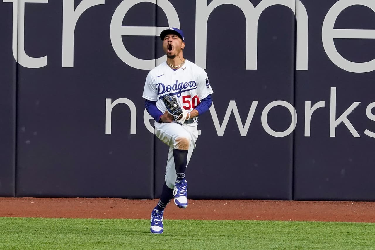 ¡Los LA Dodgers quieren Serie Mundial! | Los angelinos vencieron a los Atlanta Braves 3-1 e igualaron la serie 3-3; mañana conoceremos a los campeones de la Nacional.