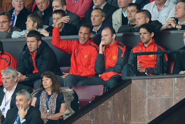 Los 'Red Devils', que ganaron 2-0 en la Ida, se dieron el lujo de mantener en la tribuna a figuras como Wayne Rooney y Rio Ferdinand.
