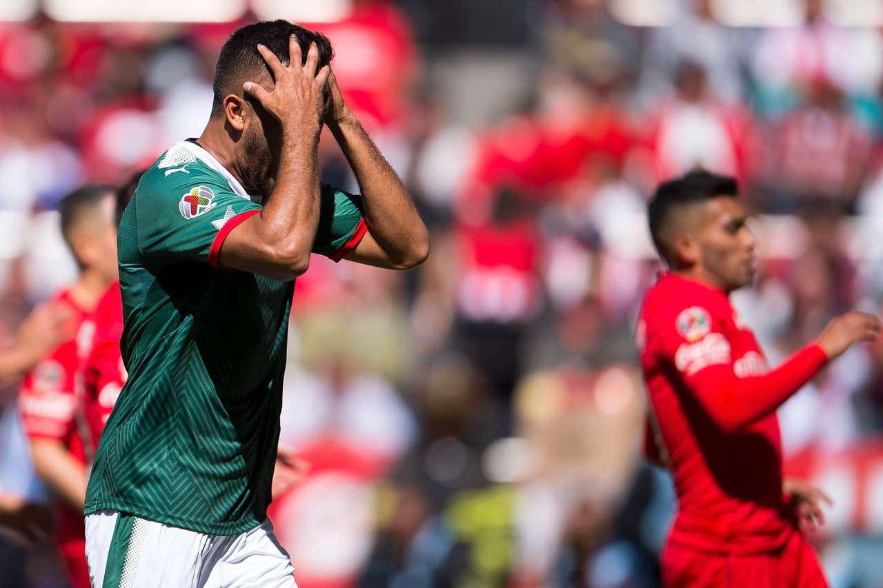 Hedgardo Marín fue separado indefinidamente del plantel de Chivas por indisciplina 