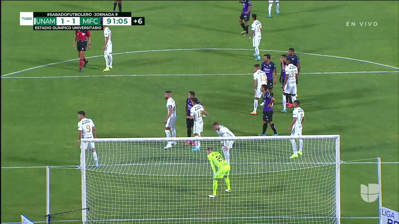 ¡TIRO ATAJADO! disparo por Néstor Vidrio.