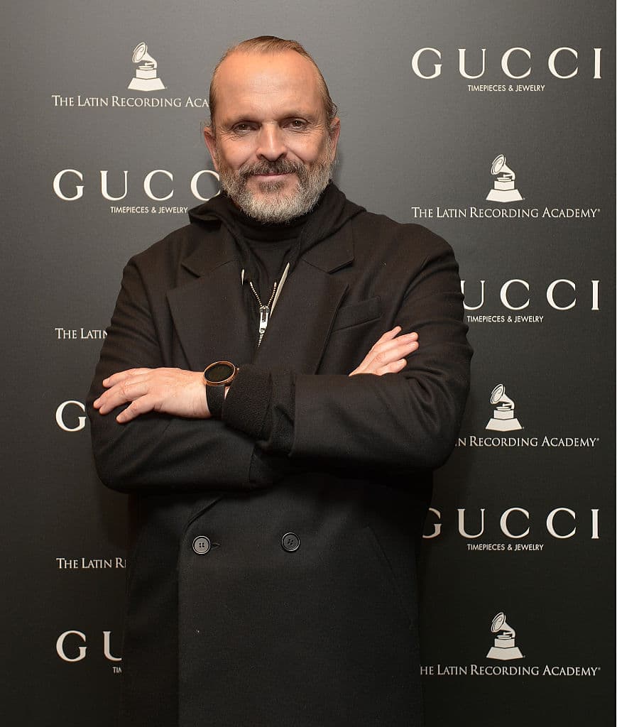Durante casi cinco décadas, Bosé ha sido un importante artista discográfico, vendiendo más de 30 millones de álbumes y obteniendo más de 70 clasificaciones No.1 en varios países diferentes.