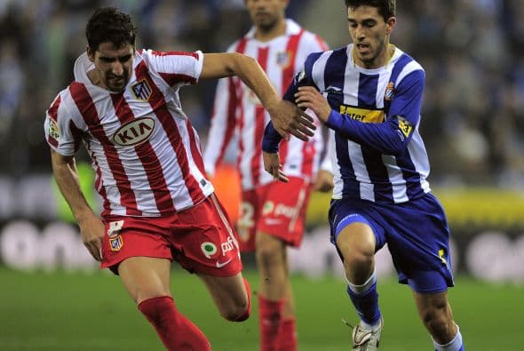 Un gol de tiro libre de Luis García significó el 1-1 final, que no bastó a Espanyol pues el 2-1 global favoreció al Atlético.