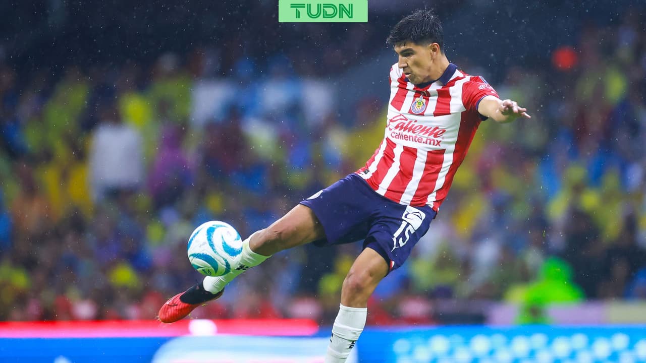 Érick Gutiérrez, a un paso de salir de Chivas: Santos avanza en las negociaciones