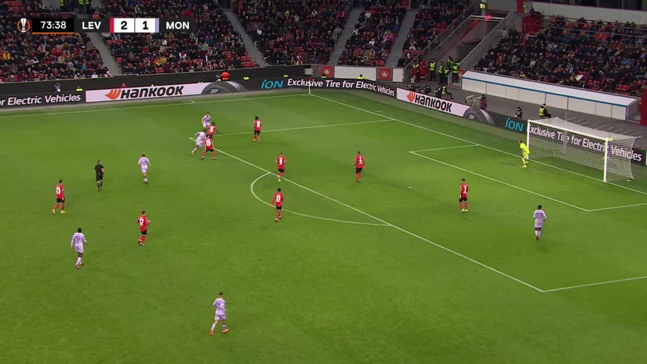 ¡GOL!  anota para AS Monaco. Krépin Diatta