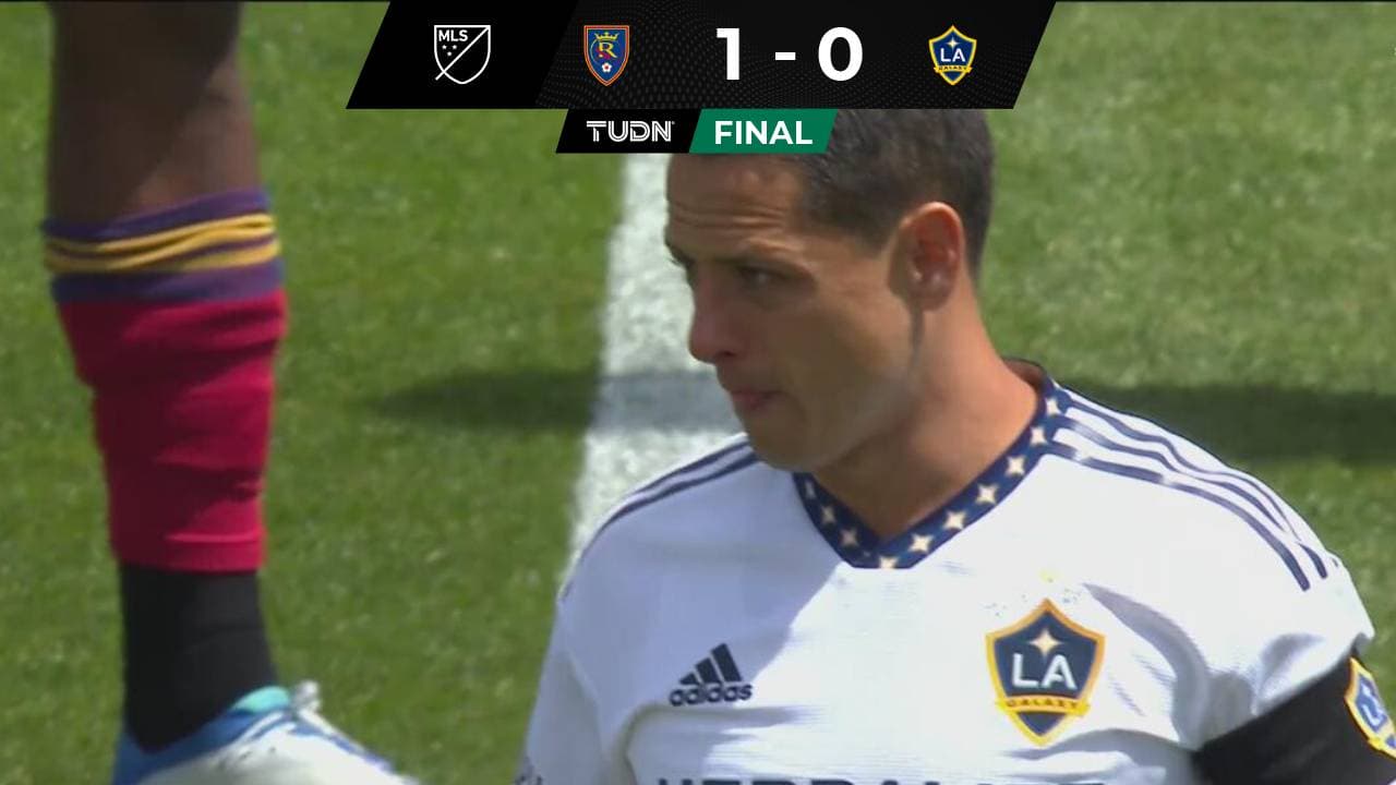 Chicharito no pudo evitar la derrota del Galaxy