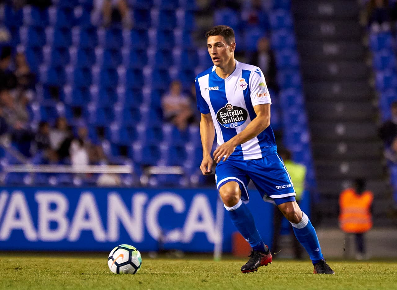 Fabian Schär (Deportivo A Coruña): el suizo llega desde el Hoffenheim al club gallego con todas las condiciones para destacarse en el mediocampo.