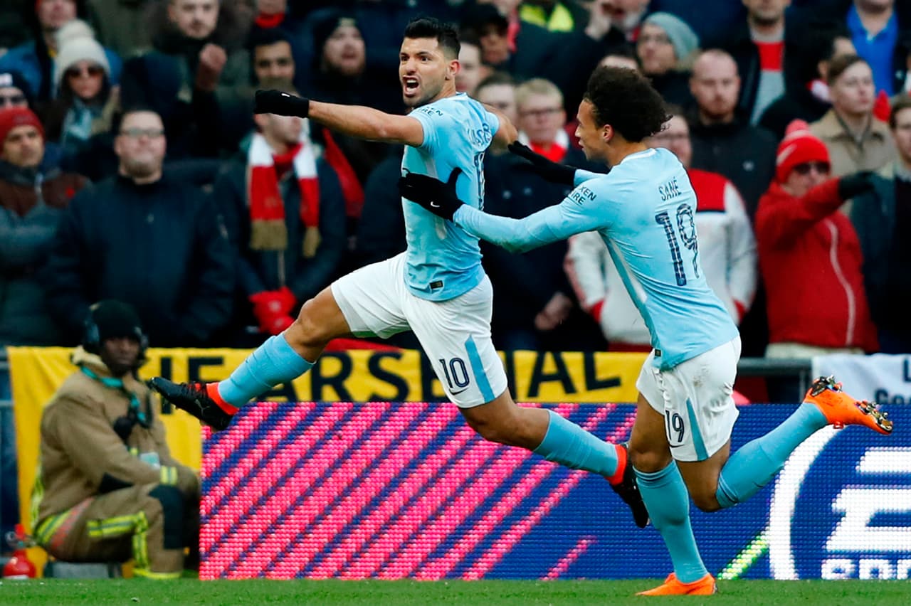 Manchester City venció 3-0 al Arsenal en la final de la Copa de la Liga y con eso el técnico español Pep Guardiola obtuvo su primer título al mando del equipo inglés.