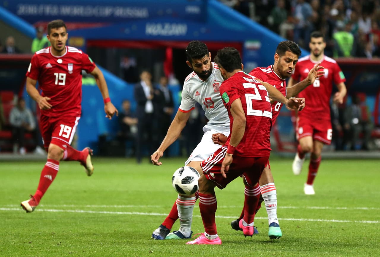 45.- Diego Costa (España) al minuto 54. Irán 0-1 España.