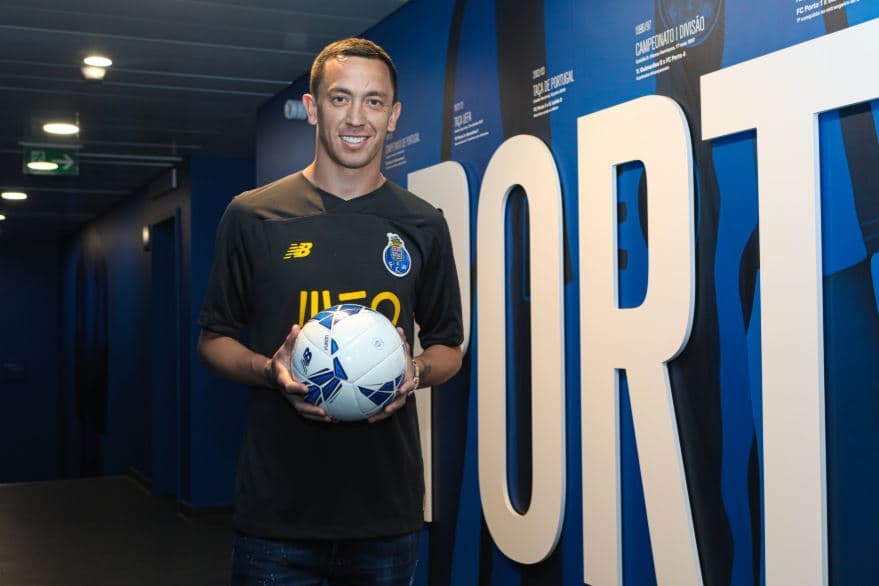 Agustín Marchesín con los colores del Porto.