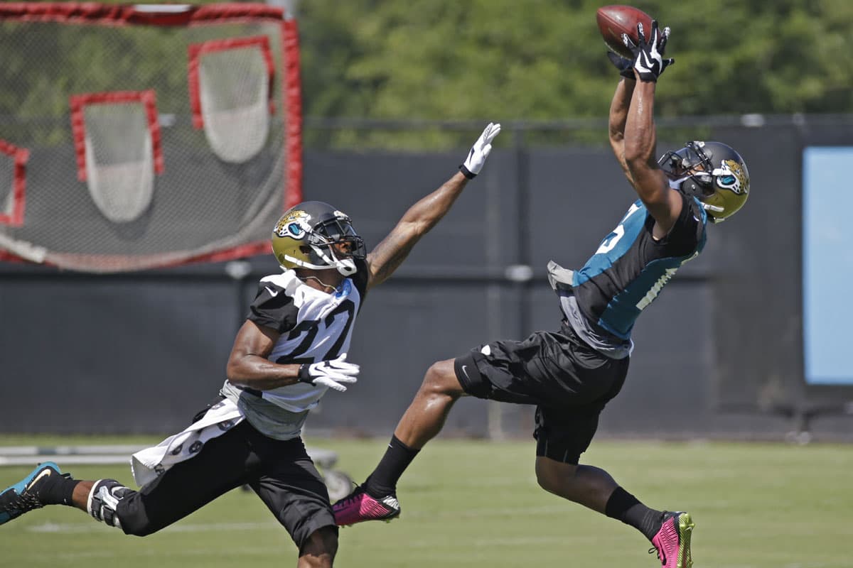 14) No sería sorpresa si... Allen Robinson finaliza con 1,000 yardas para los Jaguars (AP-NFL).