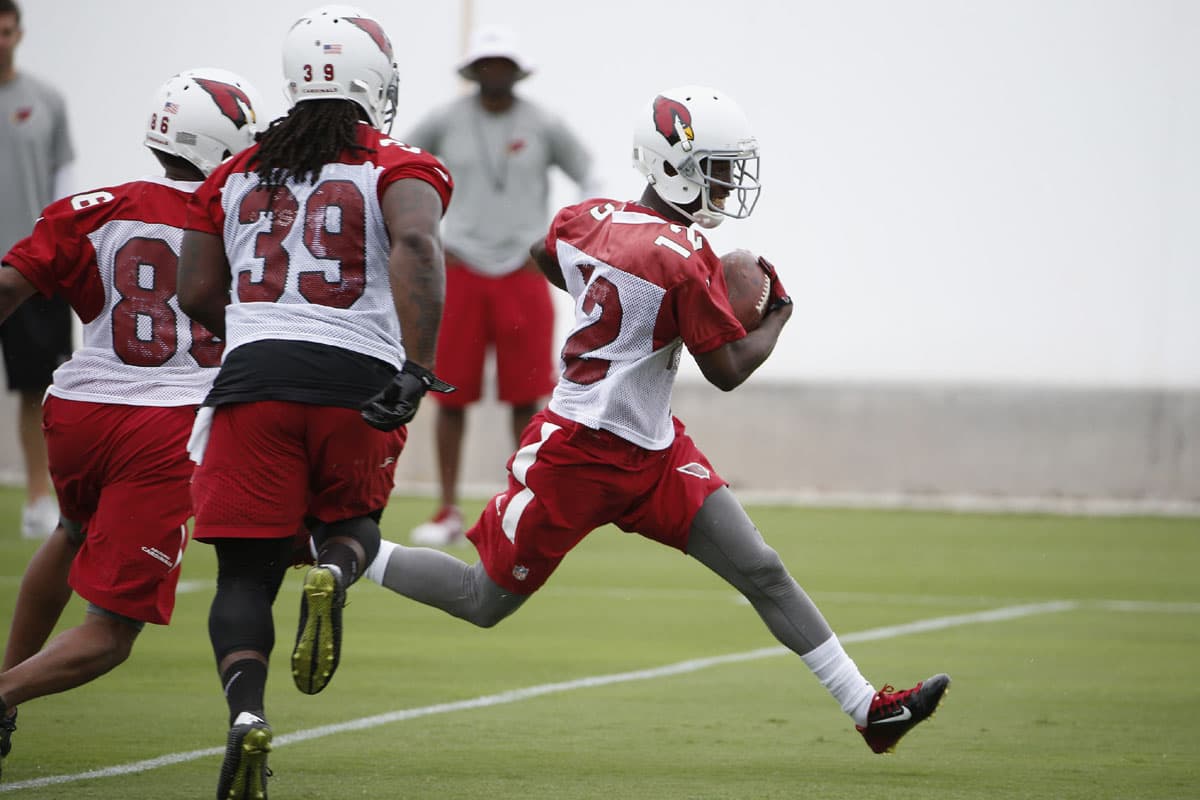 17) No sería sorpresa si... John Brown lidera a los receptores de los Cardinals en puntos de Fantasy (AP-NFL).