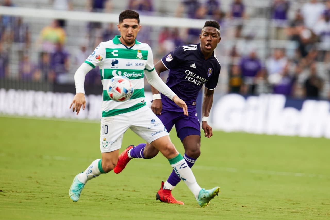 Juan Ferney Otero se pone la capa de héore y con su solitario gol al minuto 30, Santos vence 0-1 al Orlando City en los cuartos de final.