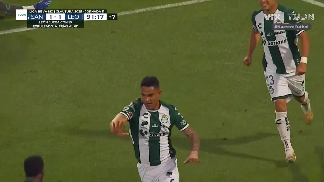 ¡Explota el Estadio! Santamaría hace reventar de emoción a la afición