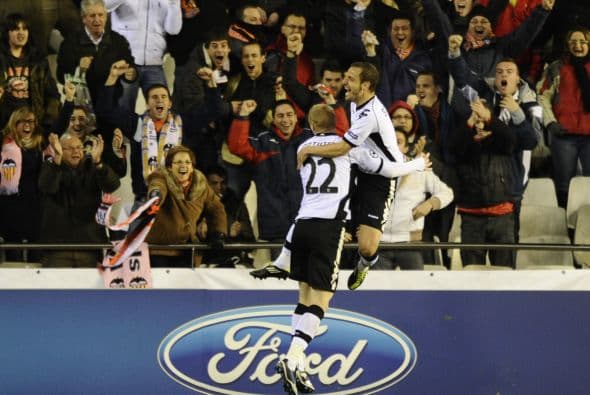 Pero fueron los locales quienes se pusieron al frente.