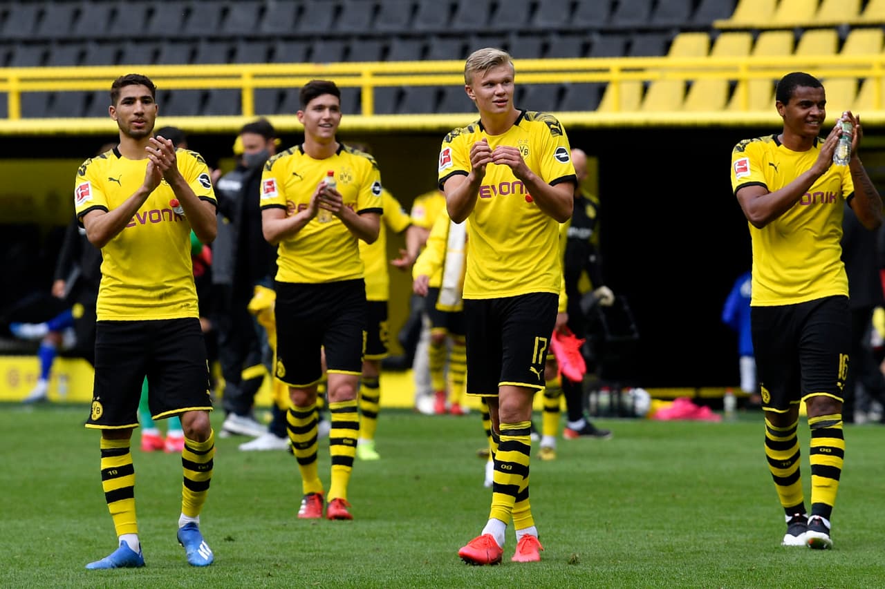 ¡Estremecedor! Dortmund ofrece su triunfo a la grada vacía