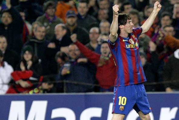 El argentino aprovechó las facilidades de la defensa rival y abrió el marcador.