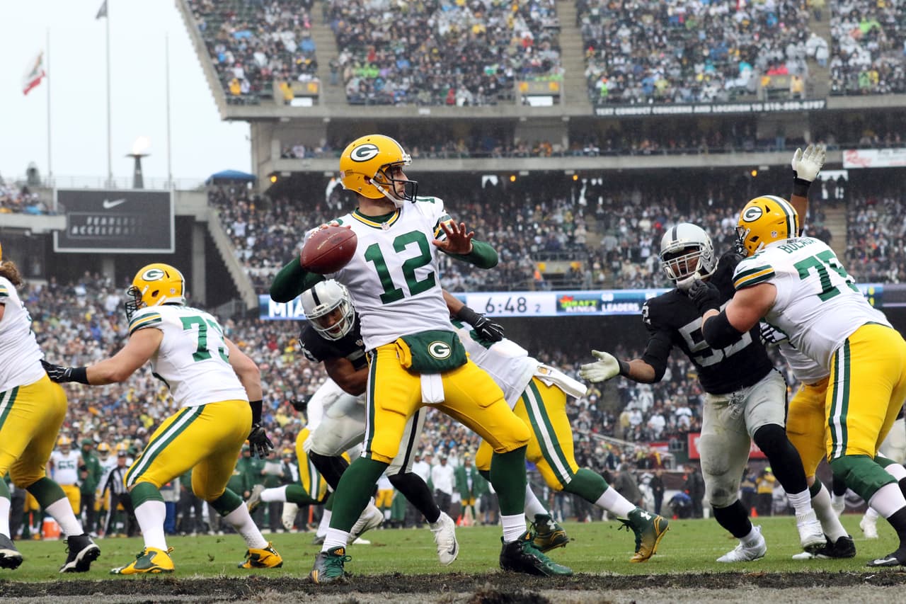 Packers 30-20 Raiders: Green Bay liga 3 triunfos y amarra un lugar en los playoffs