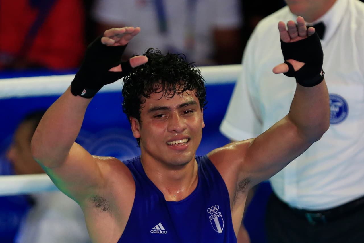 "Esto significa mucho para mí y ojalá me siga abriendo puertas en el boxeo, porque no todos los días se le puede ganar a un campeón olímpico y campeón mundial", dijo Martínez.