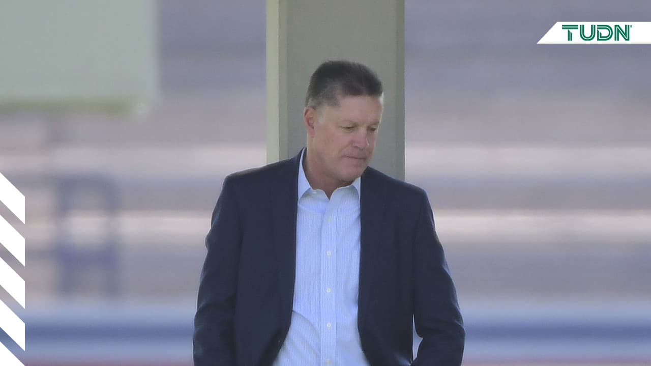 ¡Sin perder el tiempo! Peláez asistió al Chivas vs Tijuana