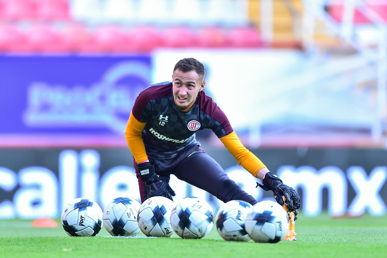 Gustavo Gutierrez tuvo que ser titular y jugó su séptimo partido en Primera División.