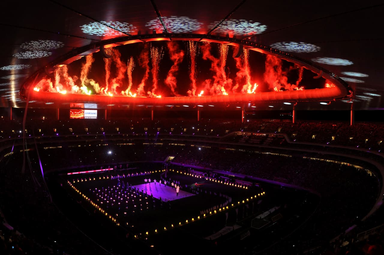 La inauguración, como era de esperarse, fue espectacular, fastuosa. Hay que recordar que también este recinto serviría como sede de la ceremonia de inauguración y clausura de los Juegos Panamericanos Guadalajara 2011, un año más tarde.