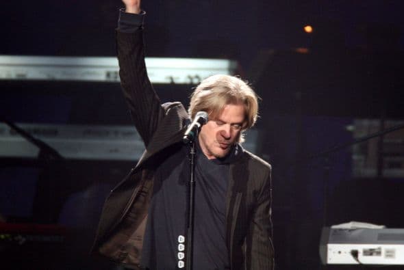 En el Mundial de fútbol Estados Unidos 1994 Daryl Hall y el grupo Sounds of Blackness fueron los encargados de la música.